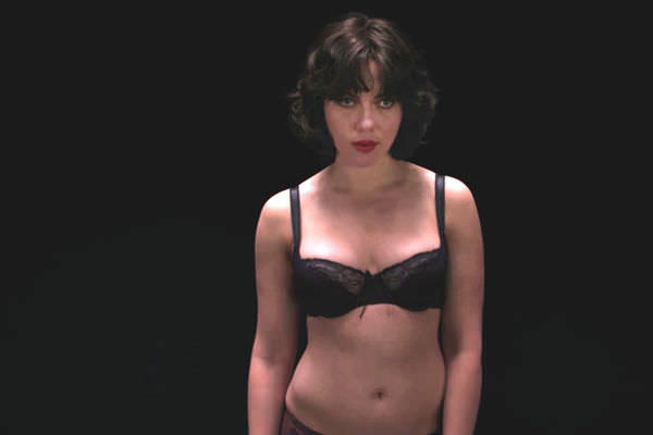 elle-01-h-under-the-skin-h